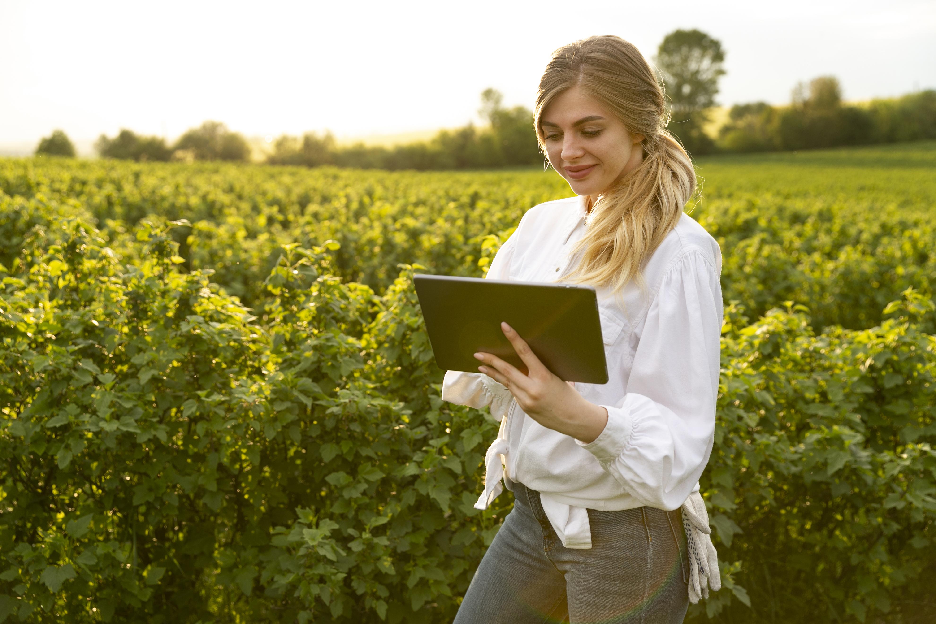 TÉCNICO EM AGRONEGÓCIOS